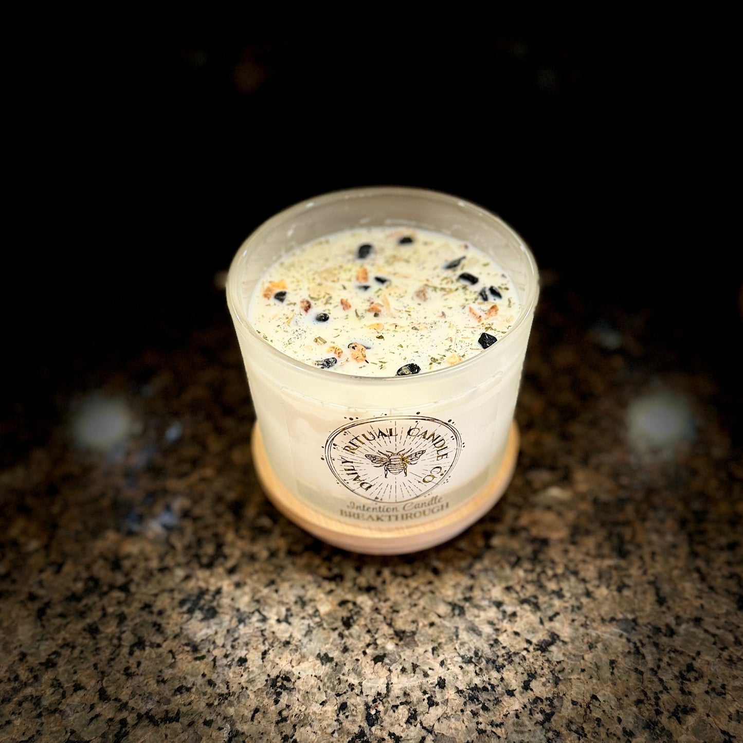 Breakthrough Block Buster Intention Candle - Lavender, Black Violet & Saffron