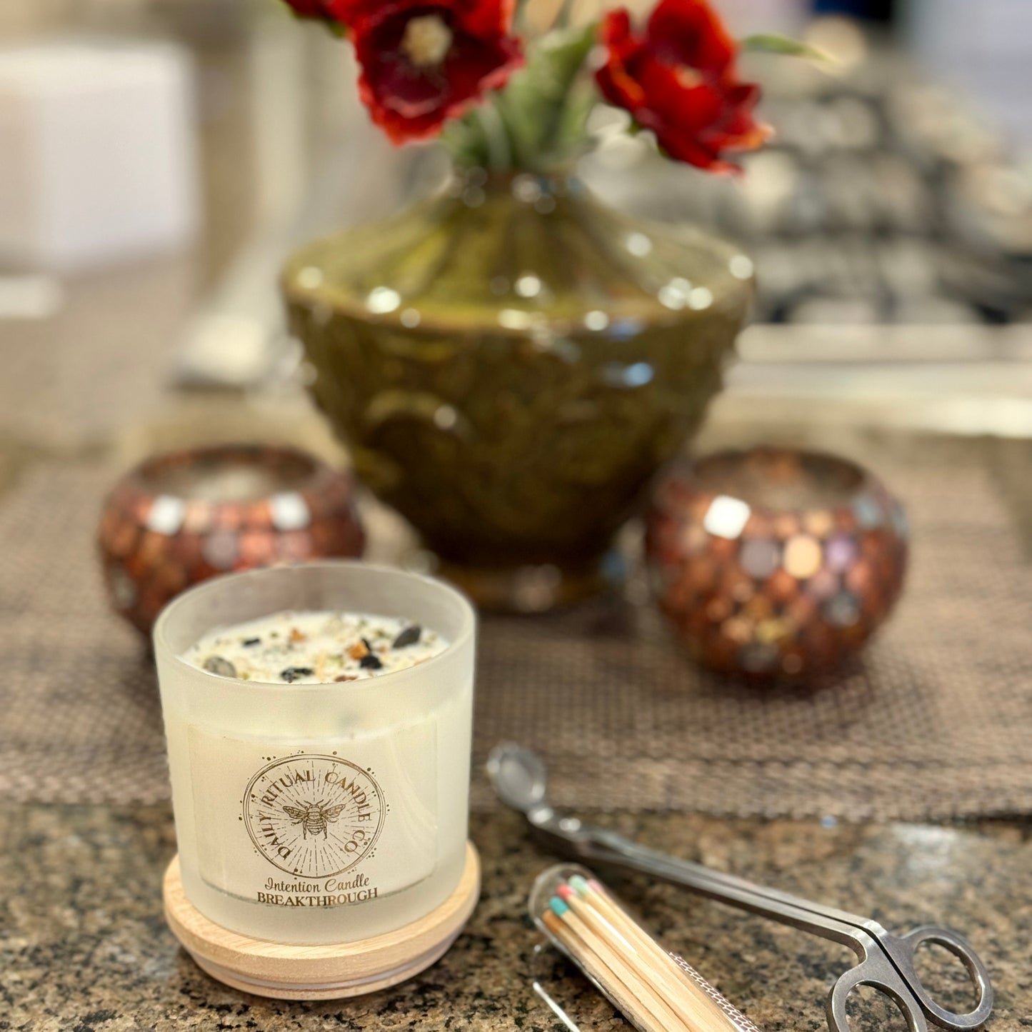 Breakthrough Block Buster Intention Candle - Lavender, Black Violet & Saffron